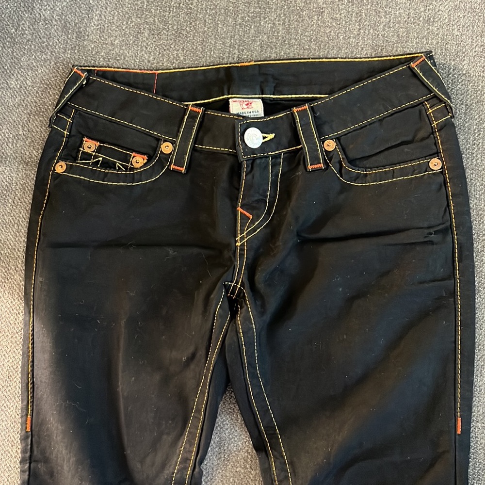 True Religion Jean Low Rise Super T Stitch Straight (Size 26)